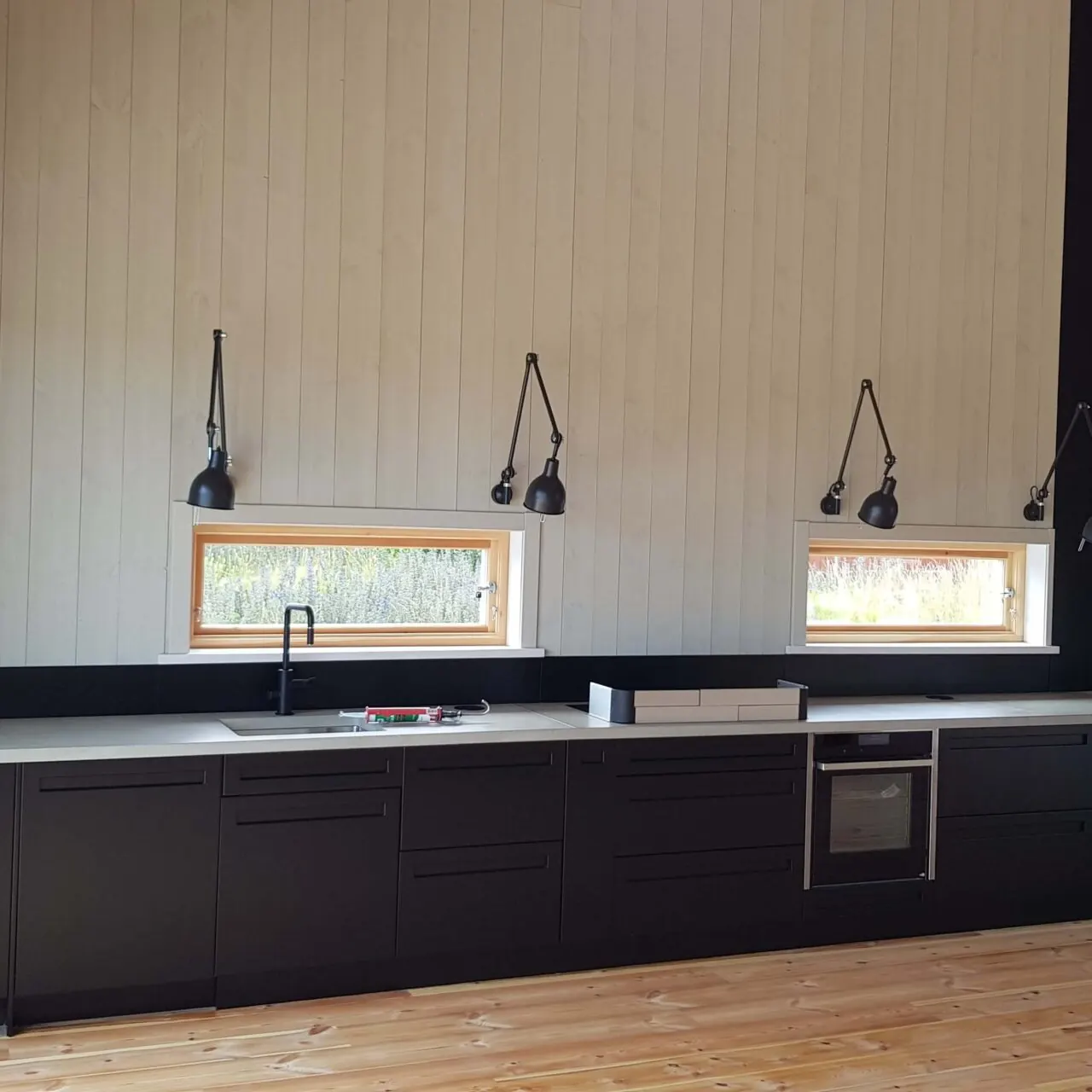 Färdig elinstallation i kök